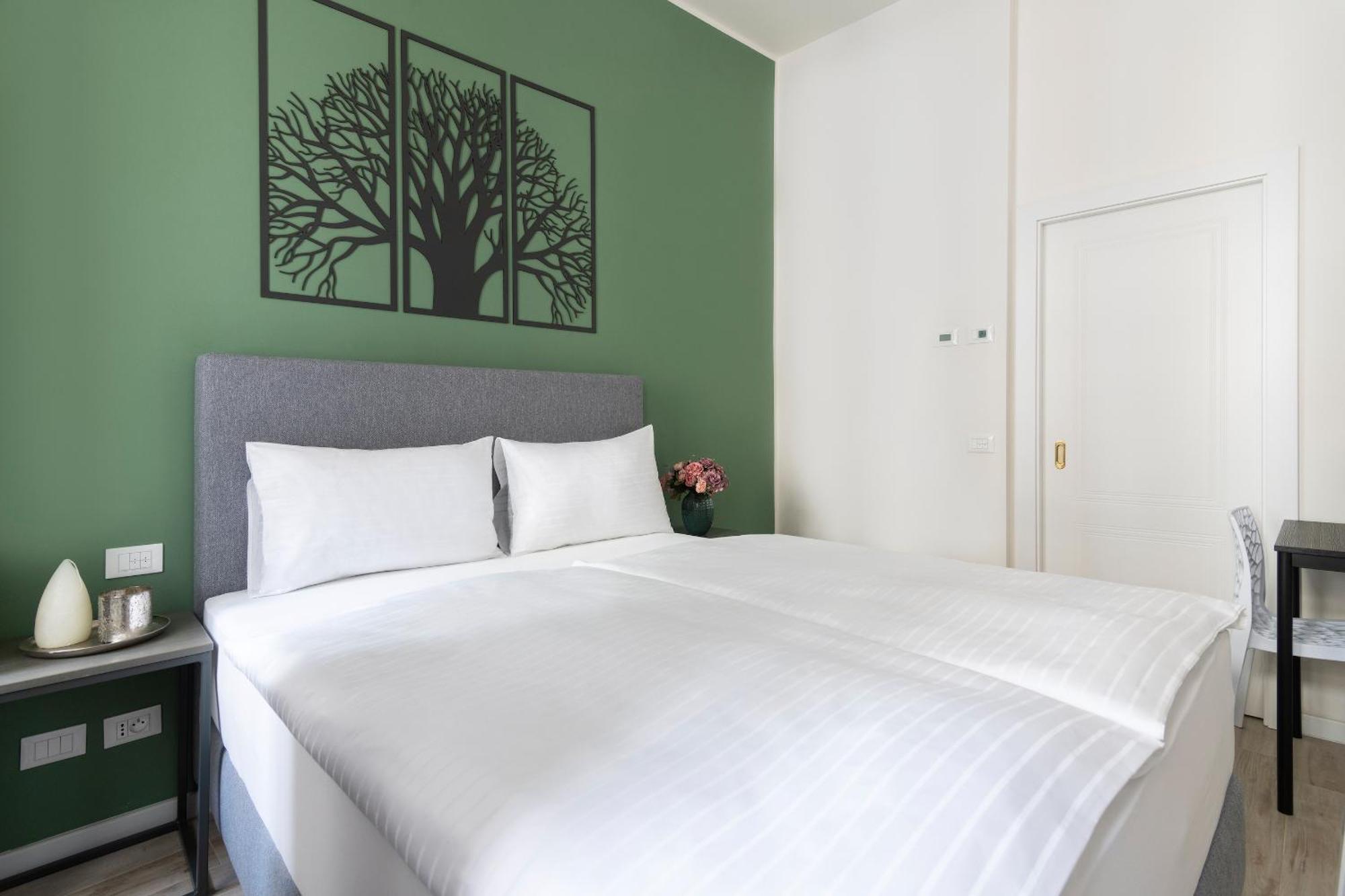 Kinsky Garden Apartments And Suites By Dwellfort Prag Exteriör bild