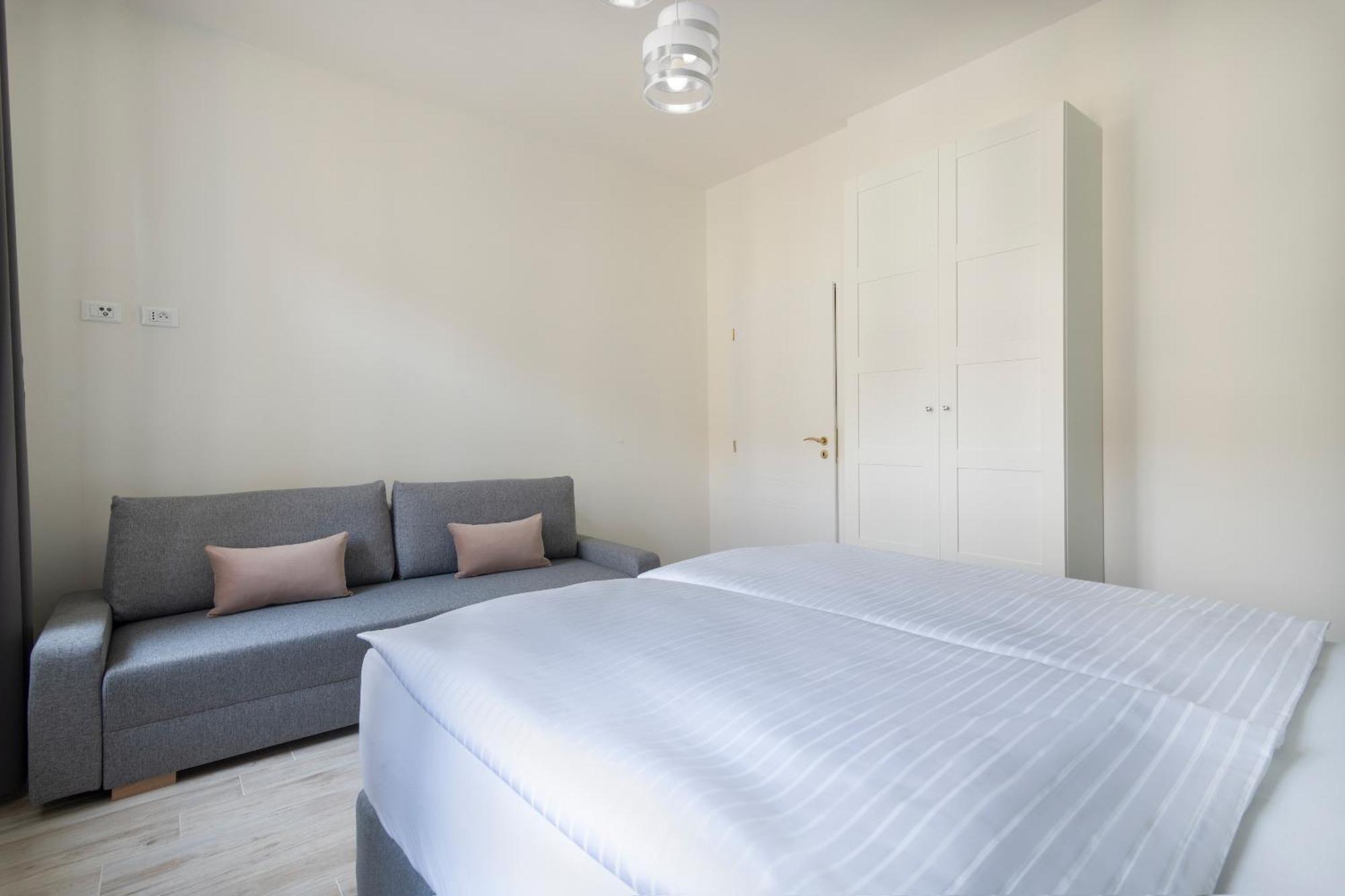 Kinsky Garden Apartments And Suites By Dwellfort Prag Rum bild
