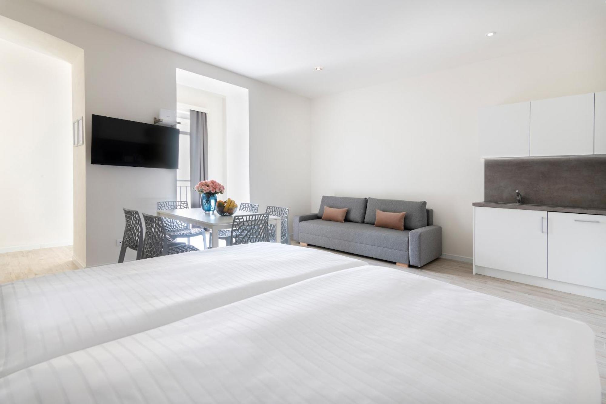 Kinsky Garden Apartments And Suites By Dwellfort Prag Rum bild